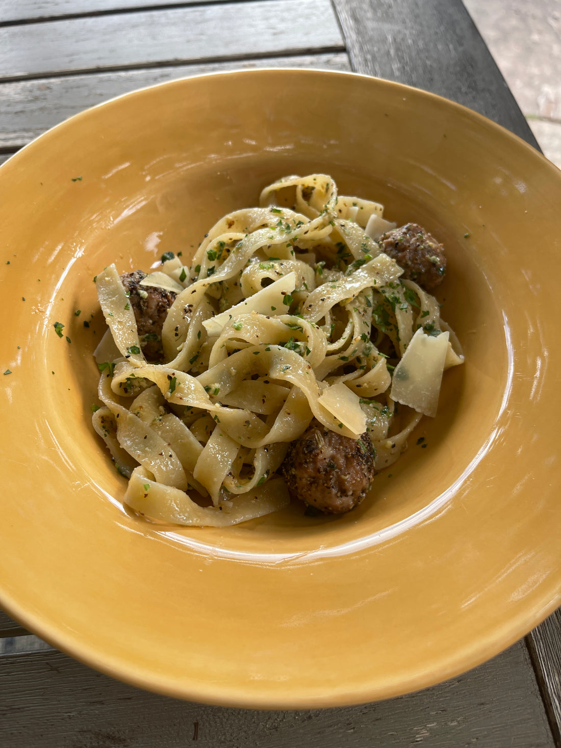 Fireworks Garlic Butter Sausage Carbonara